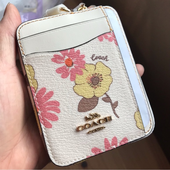 🌸 Coach Coach Zip Card Case With Floral Cluster Print - Picture 11 of 14